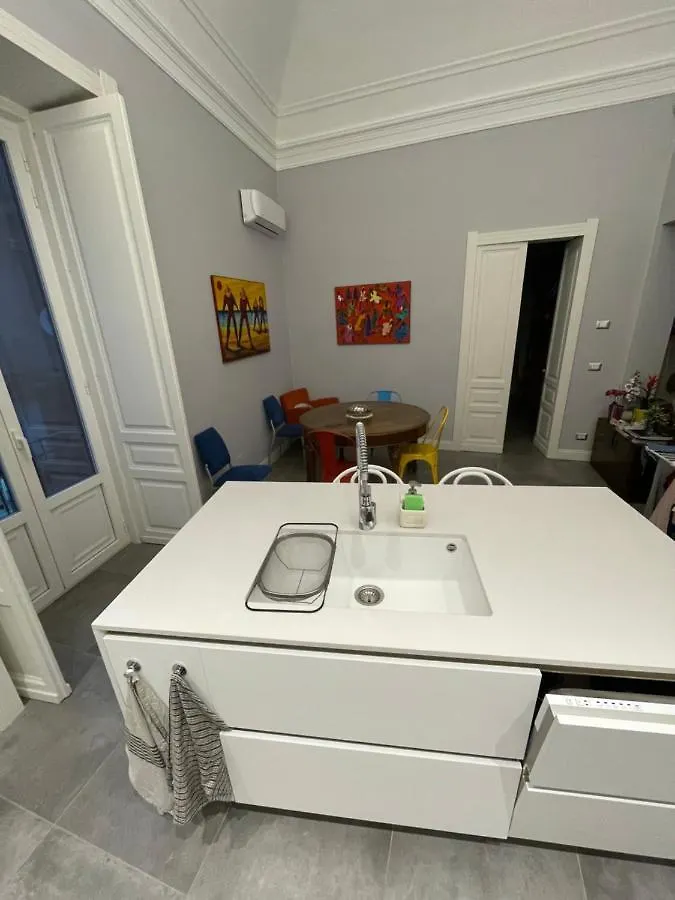 كاتانيا 15 Street Studio Apartment